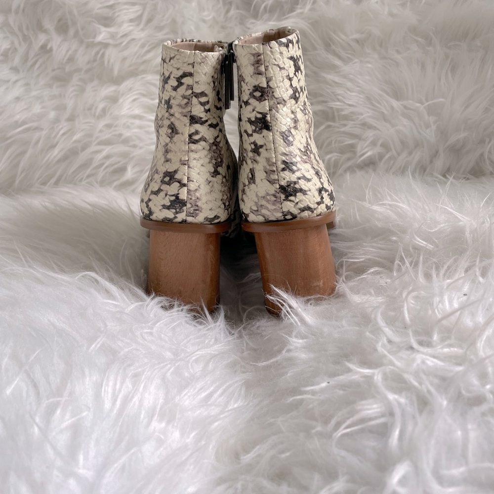 1.STATE Kelte Pointed Toe Bootie - Picture 7 of 13